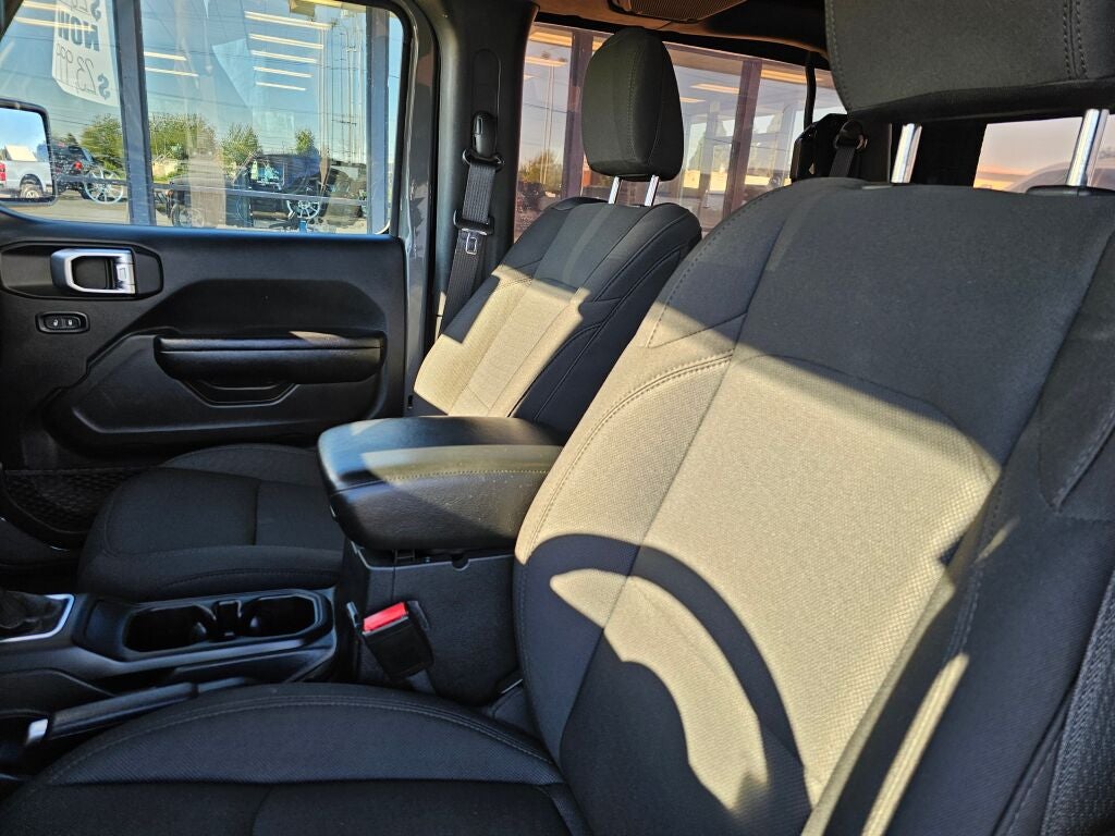 2021 Jeep Wrangler Sport S