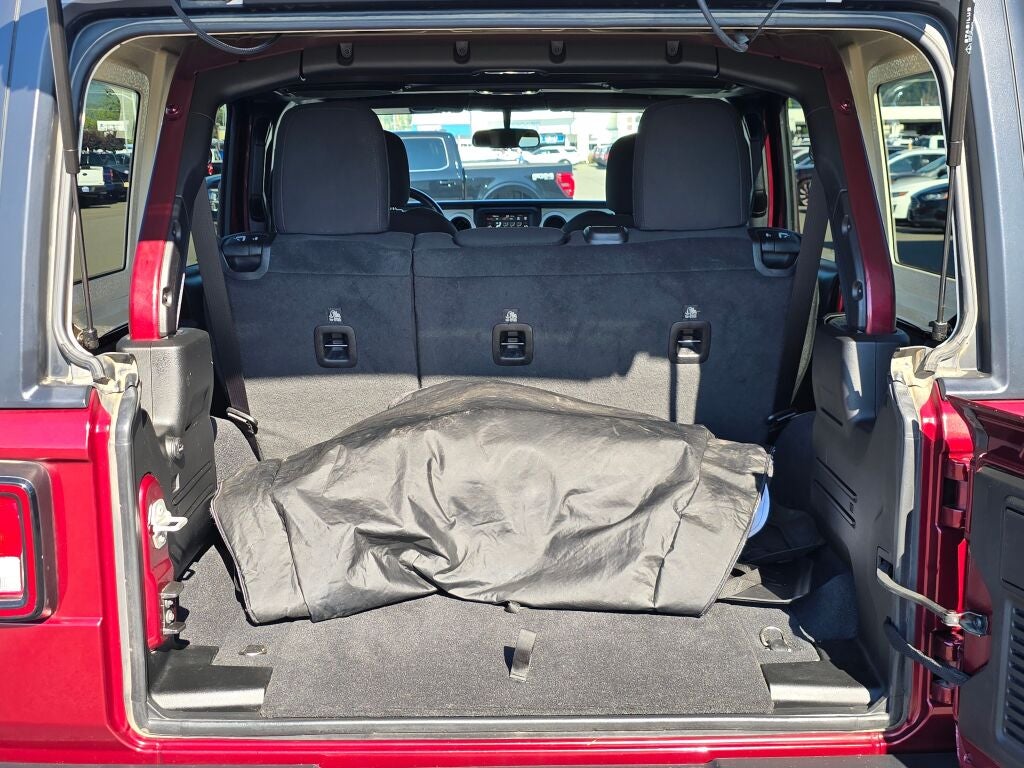 2021 Jeep Wrangler Unlimited Islander