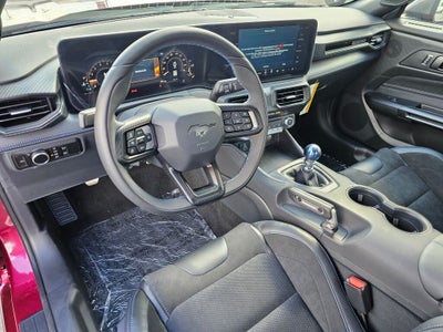 2025 Ford Mustang Dark Horse