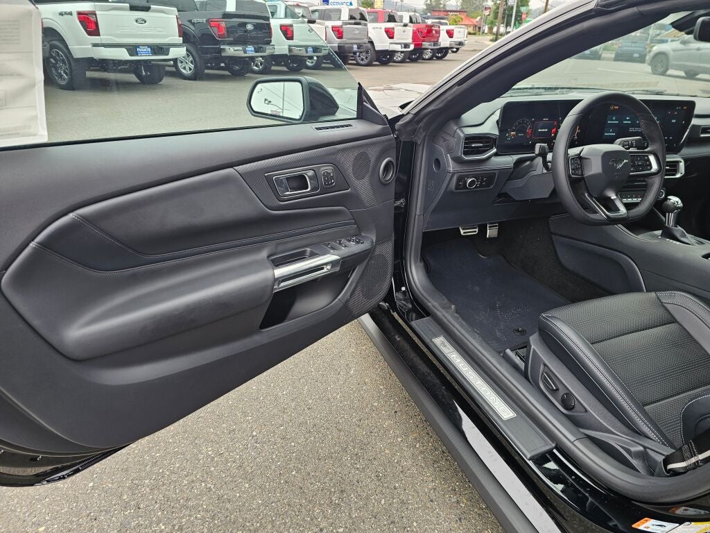 2025 Ford Mustang GT Premium