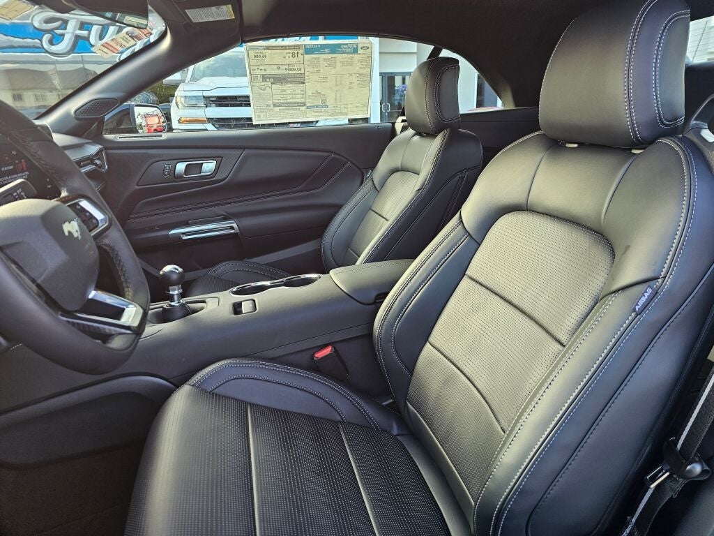 2025 Ford Mustang GT Premium