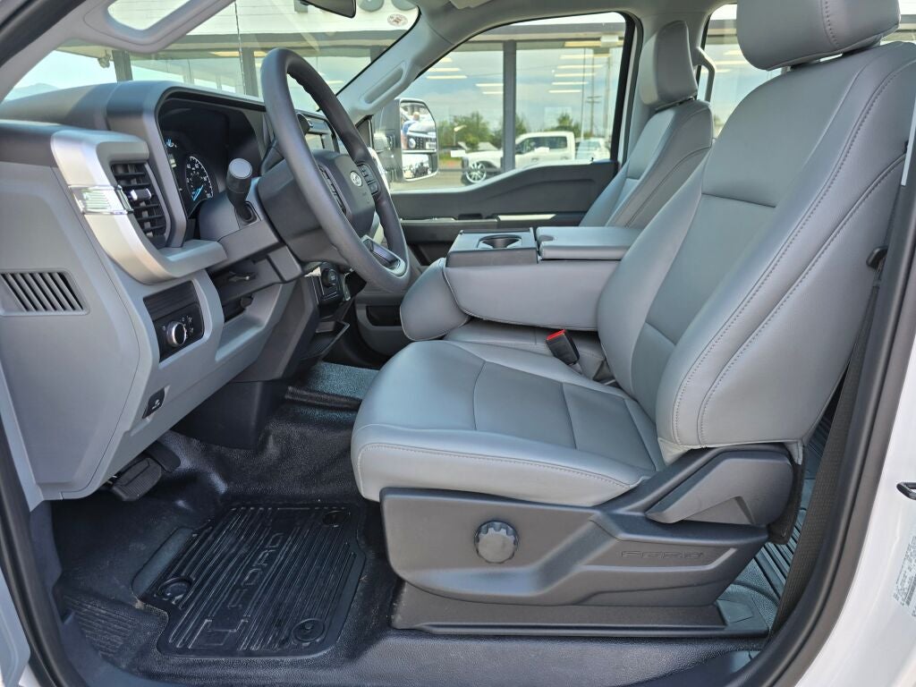 2025 Ford F-450SD XL DRW