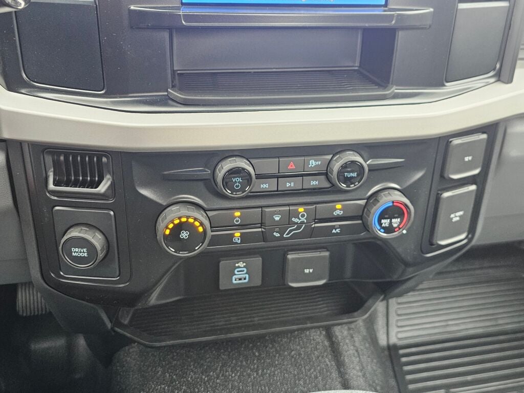 2025 Ford F-450SD XL