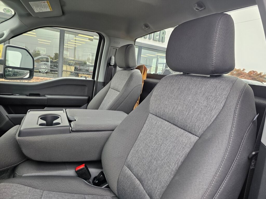 2025 Ford F-450SD XL