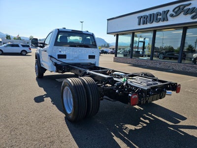 2025 Ford F-600SD F SERIES