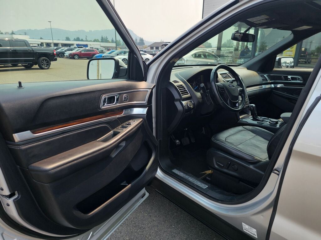 2019 Ford Explorer Limited