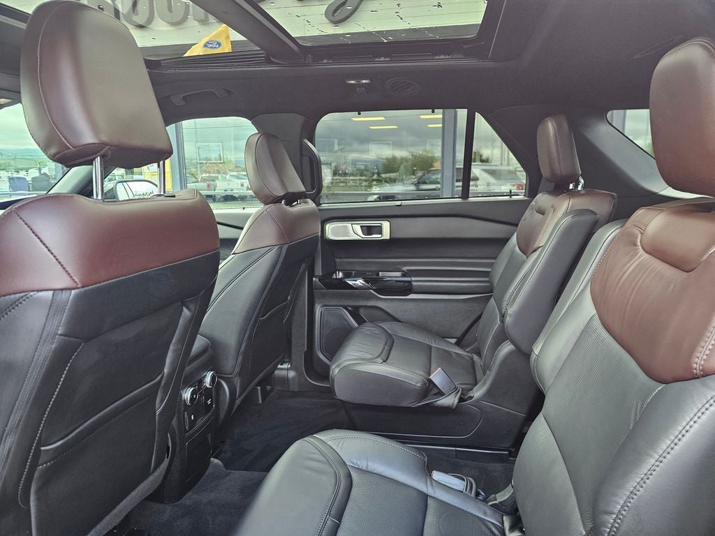 2022 Ford Explorer Platinum