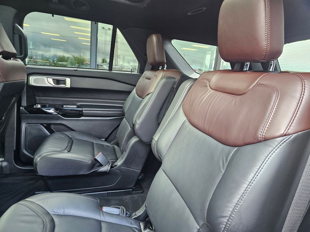 2022 Ford Explorer Platinum