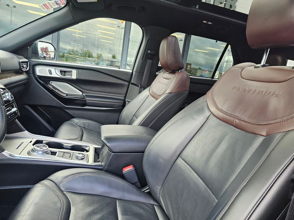 2022 Ford Explorer Platinum
