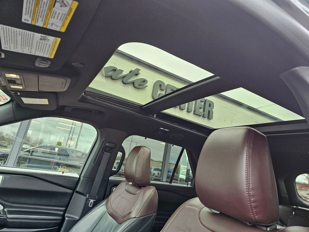 2021 Ford Explorer Platinum
