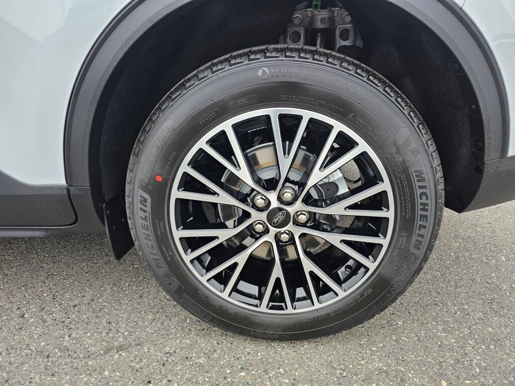 2025 Ford Escape Plug-In Hybrid Base