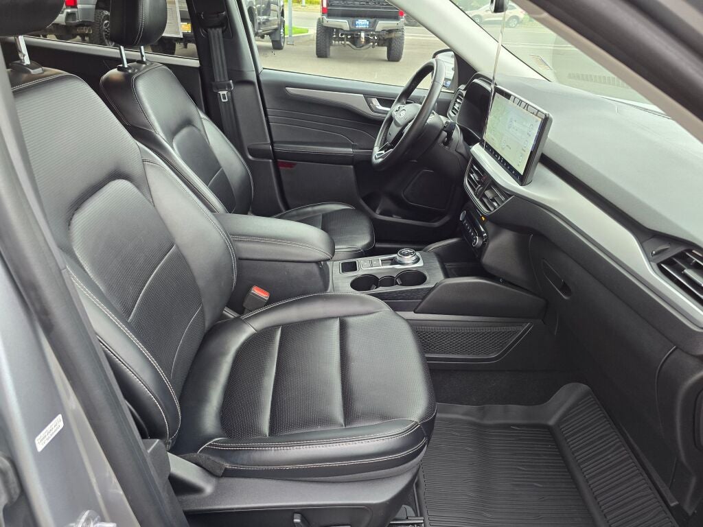 2023 Ford Escape Platinum