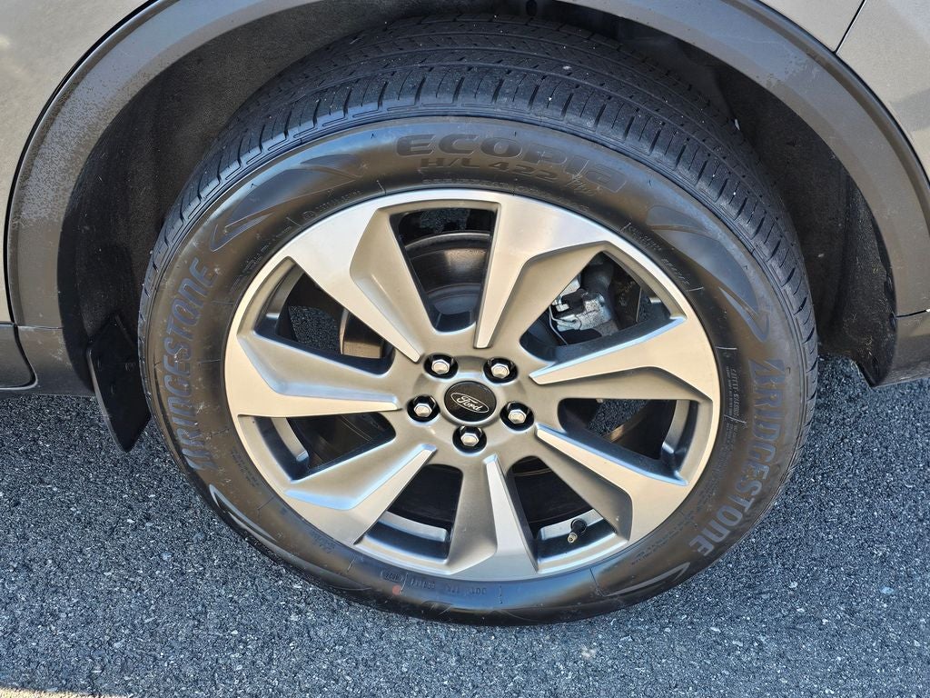 2025 Ford Escape Platinum