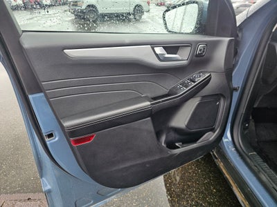 2025 Ford Escape Platinum