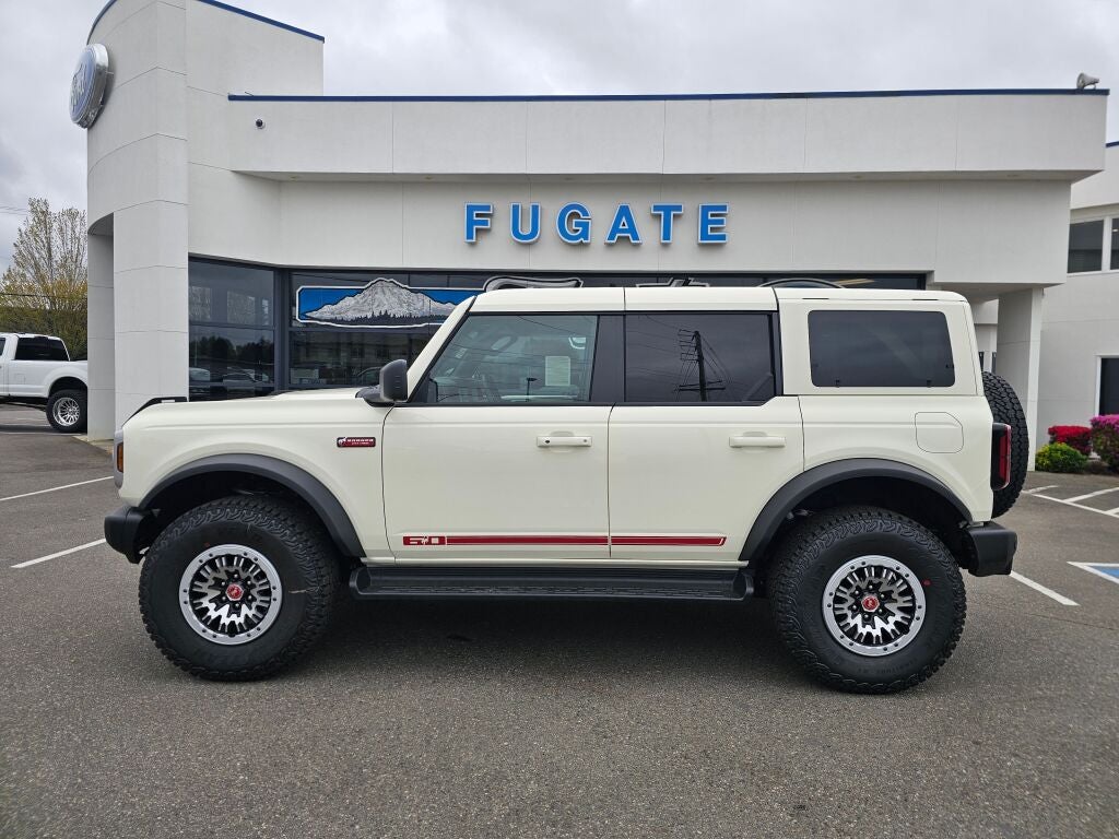 2026 Ford Bronco Outer Banks 4x4's photo