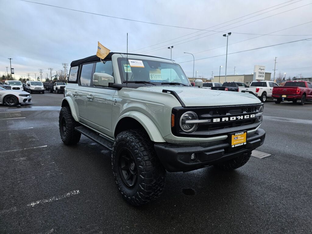 2024 Ford Bronco Outer Banks