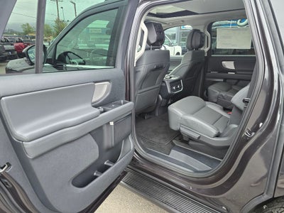 2027 Ford Expedition MAX Active