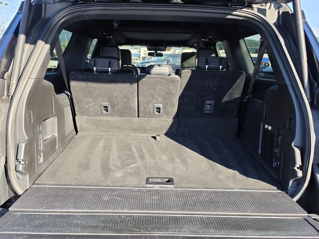 2025 Ford Expedition Max Platinum Stealth Performance
