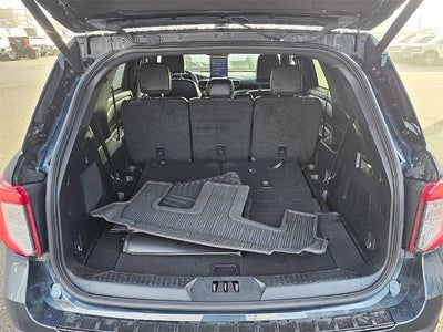 2022 Ford Explorer ST-Line