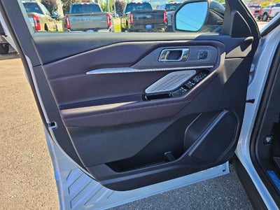 2026 Ford Explorer Platinum™