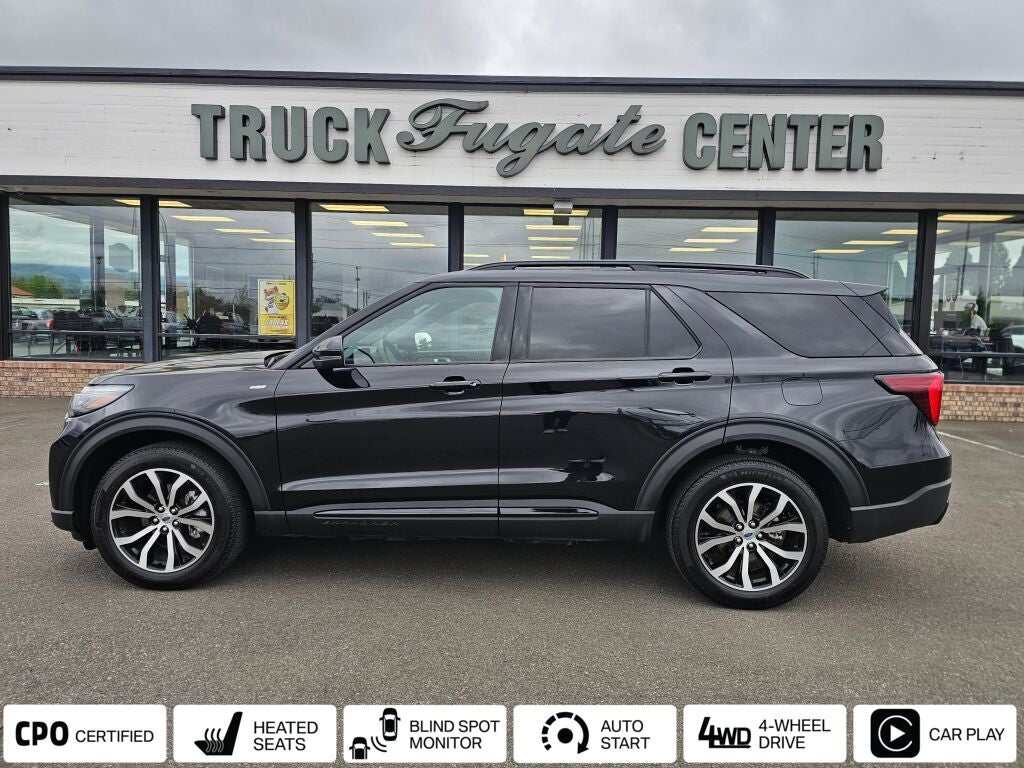 2025 Ford Explorer ST-Line