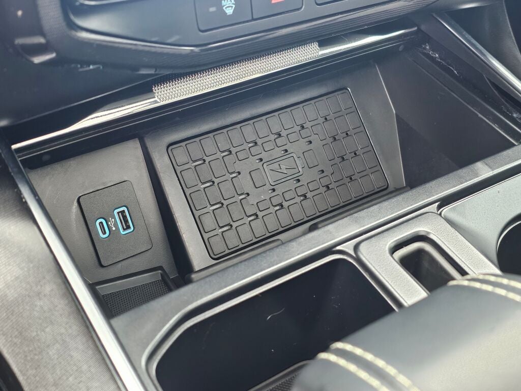 2024 Ford F-150 Lightning Platinum