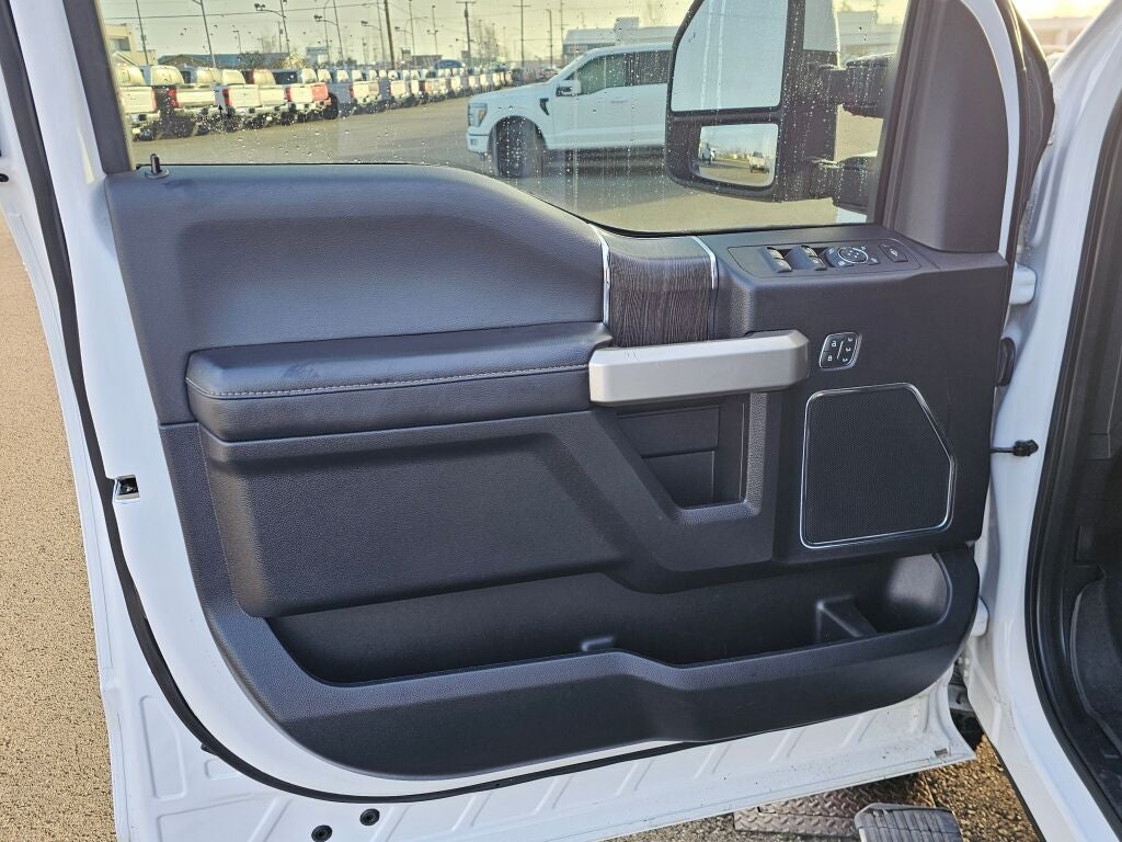 2020 Ford F-250SD Lariat