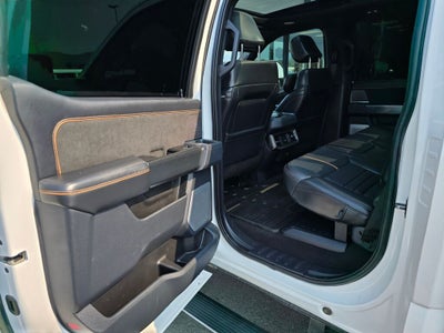 2024 Ford F-350SD Platinum