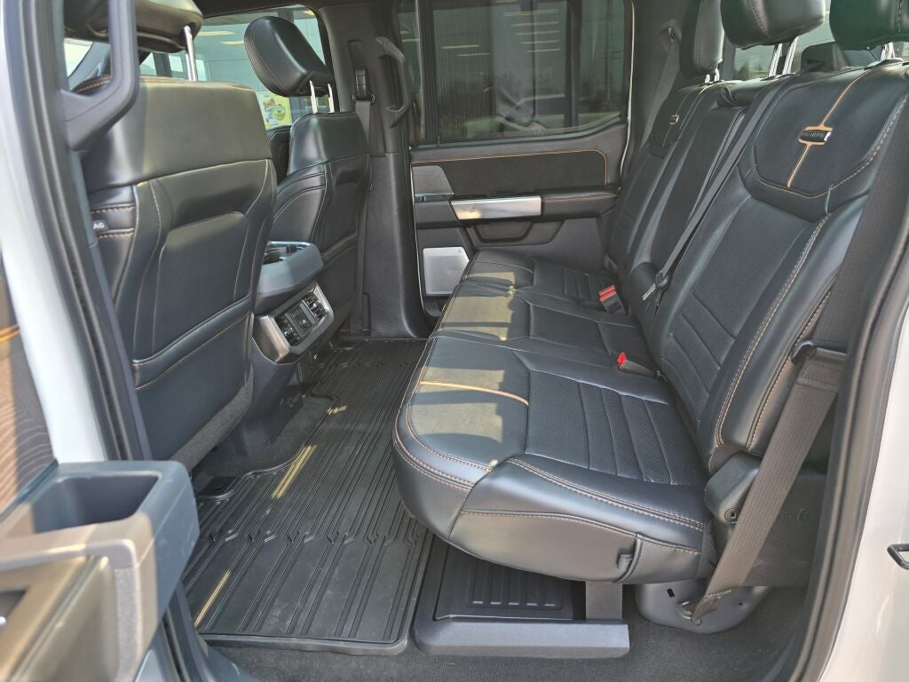 2024 Ford F-350SD Platinum