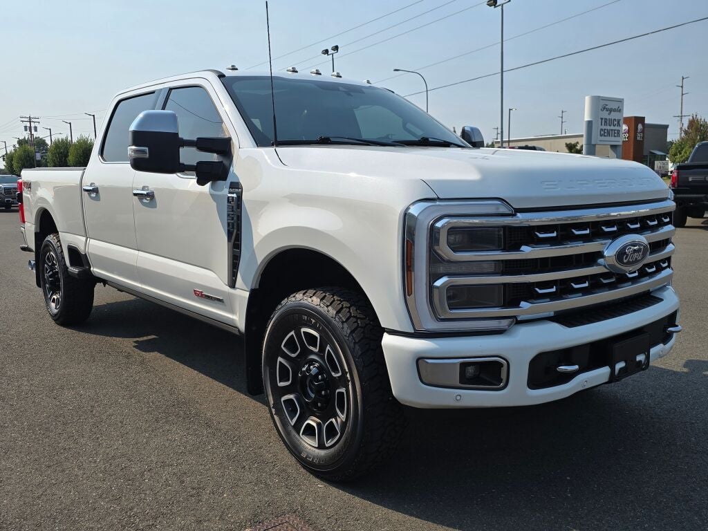 2024 Ford F-350SD Platinum