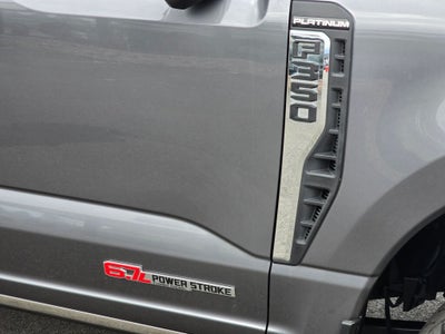 2025 Ford F-350SD Platinum