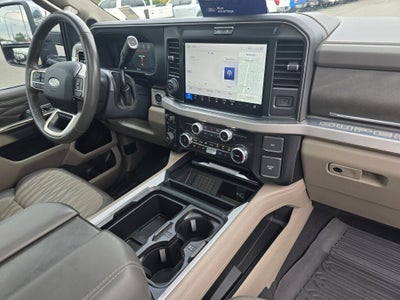 2025 Ford F-350SD Platinum
