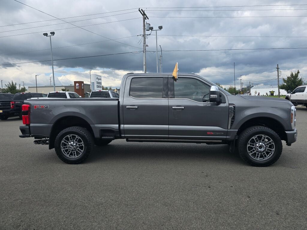 2025 Ford F-350SD Platinum