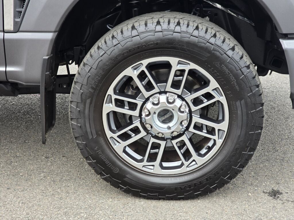 2025 Ford F-350SD Platinum