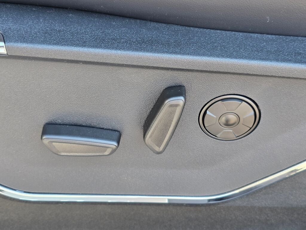 2026 Ford Super Duty F-350® Platinum®