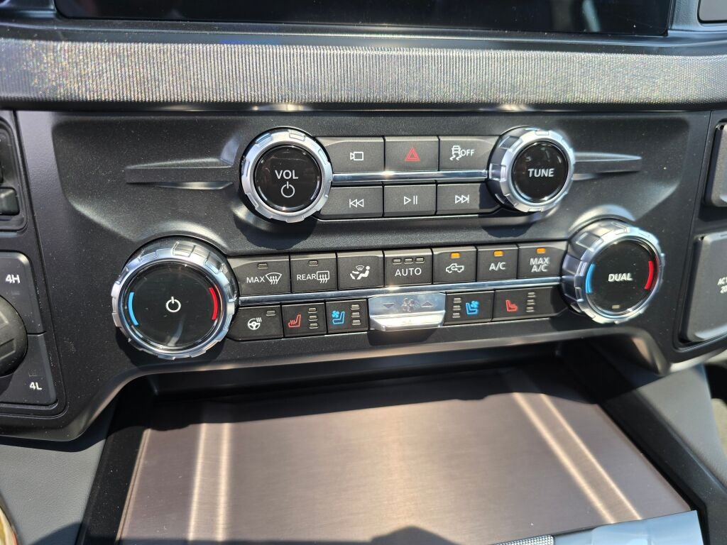 2026 Ford Super Duty F-350® Platinum®