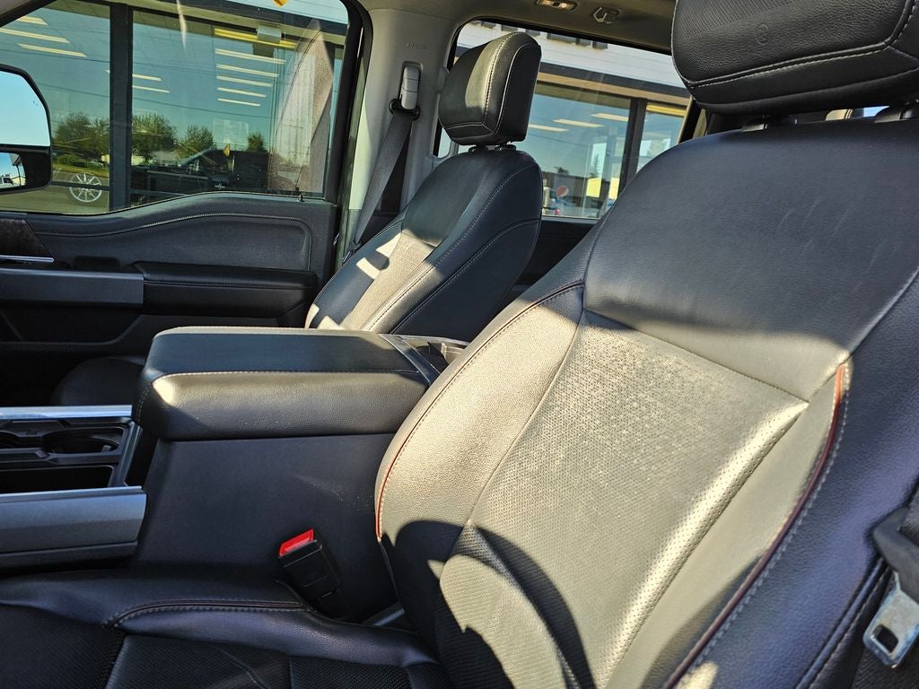2023 Ford F-350SD Lariat