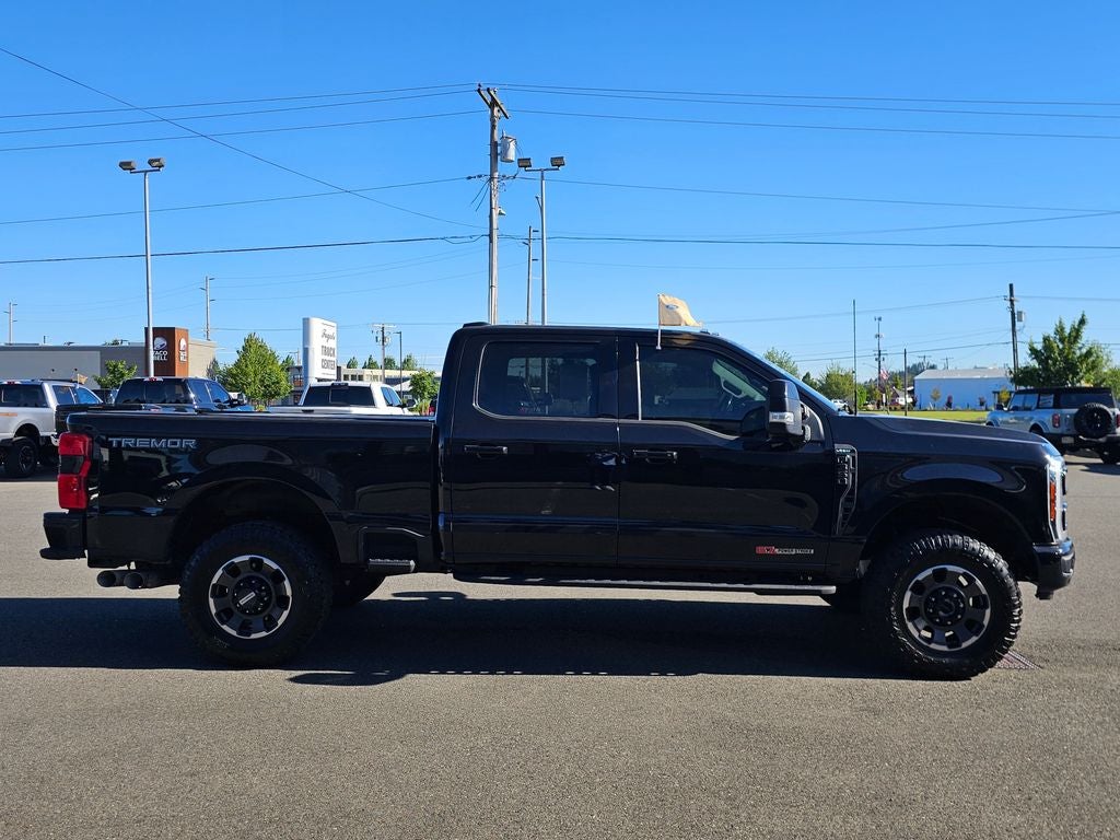 2023 Ford F-350SD Lariat
