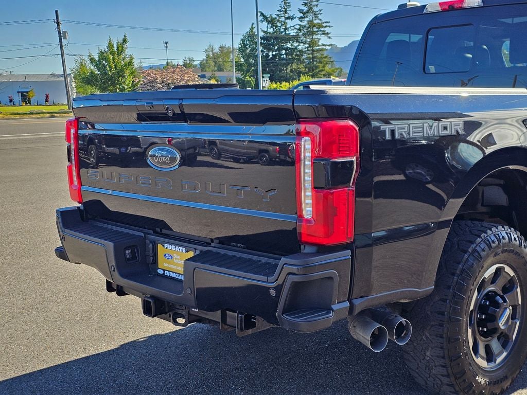 2023 Ford F-350SD Lariat