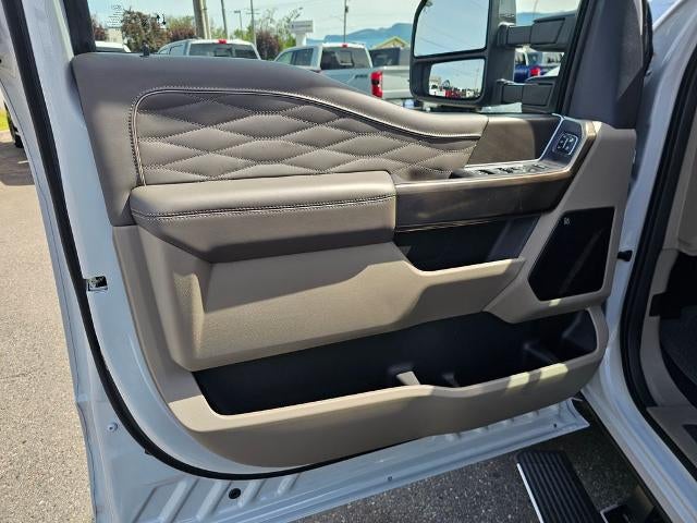 2026 Ford Super Duty F-350® Platinum®