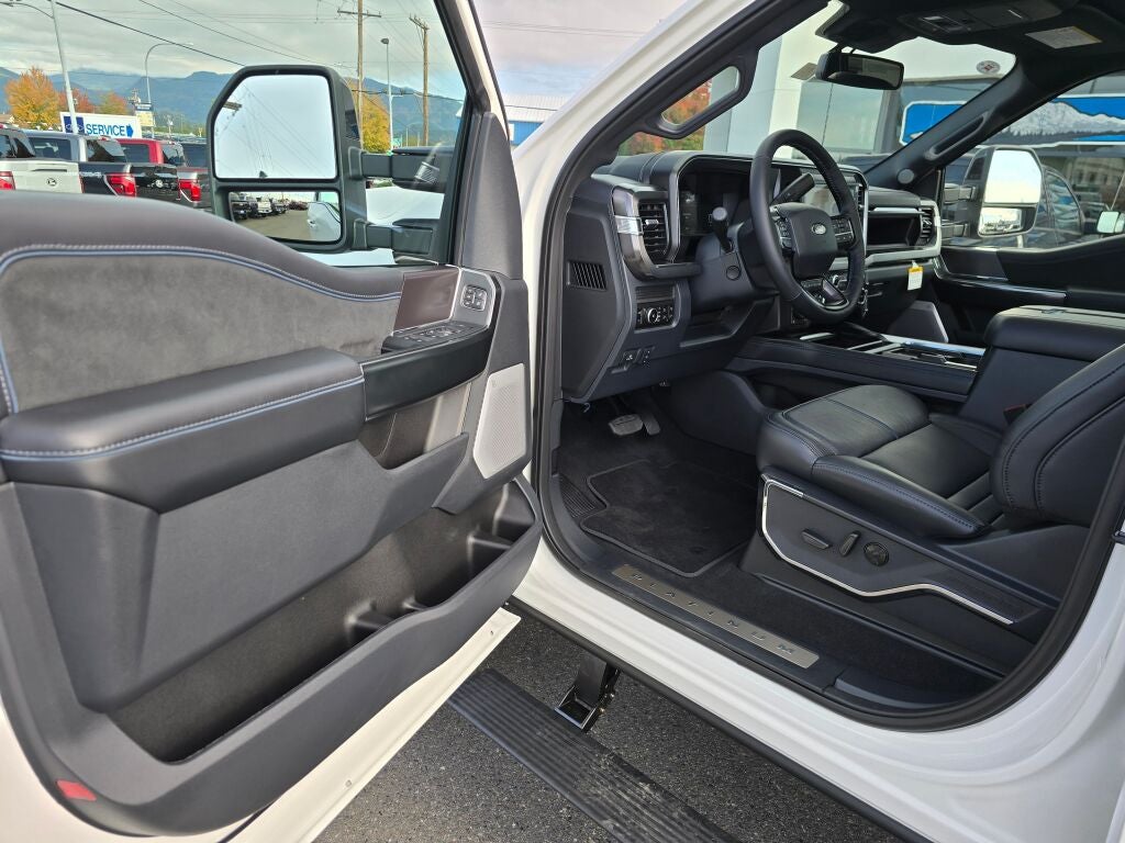 2027 Ford Super Duty F-350® Platinum®