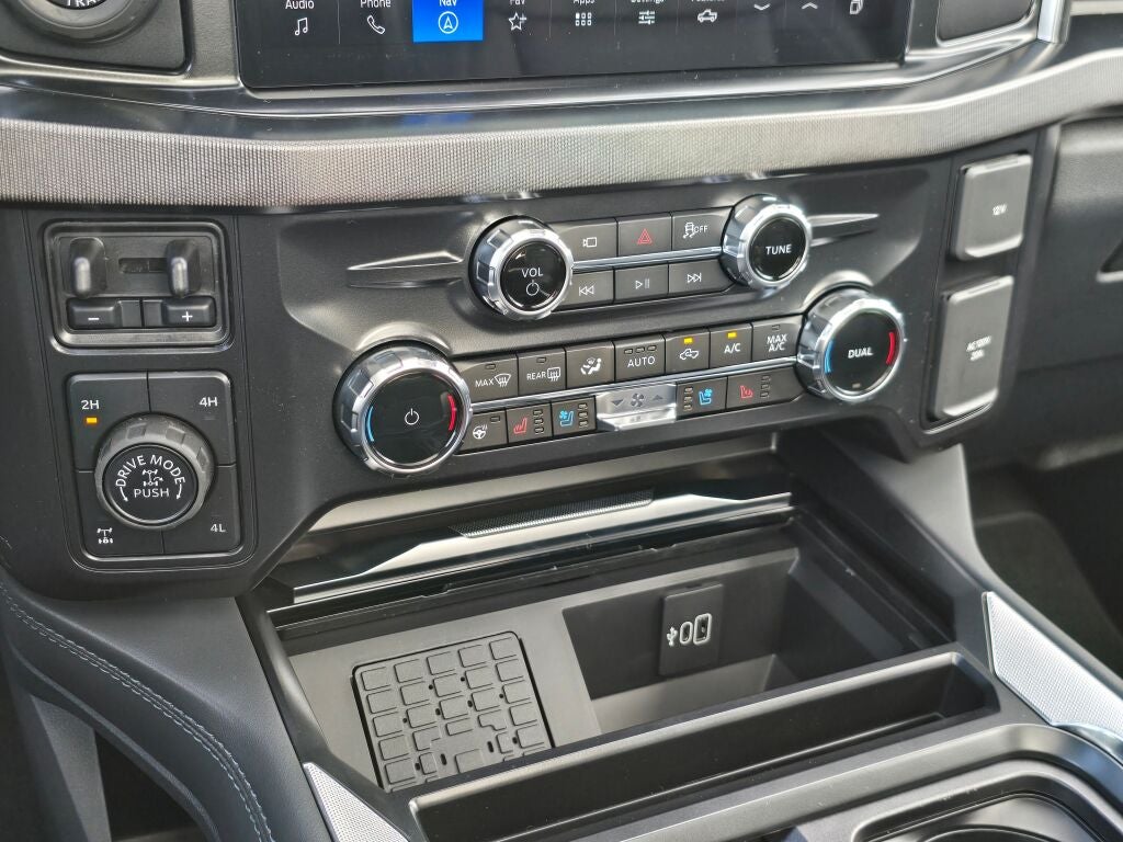 2027 Ford Super Duty F-350® Platinum®