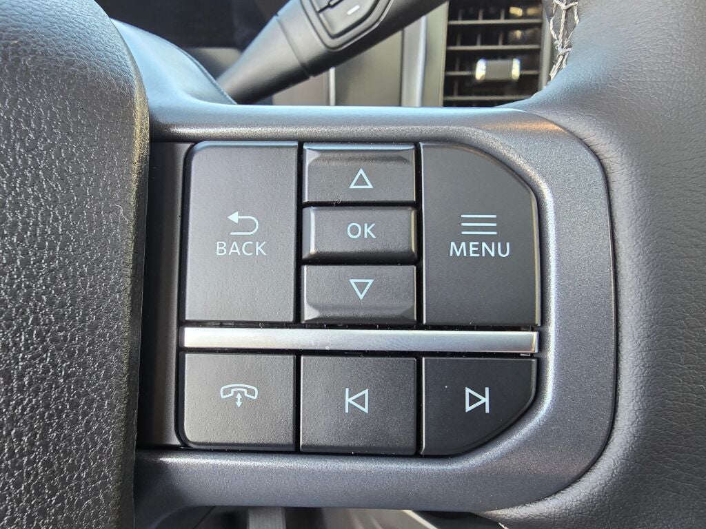 2027 Ford Super Duty F-350® Lariat®