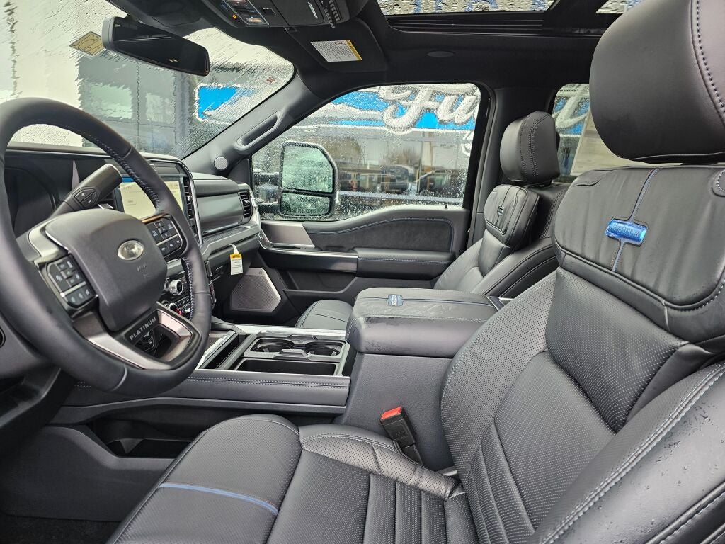 2026 Ford F-350SD Platinum