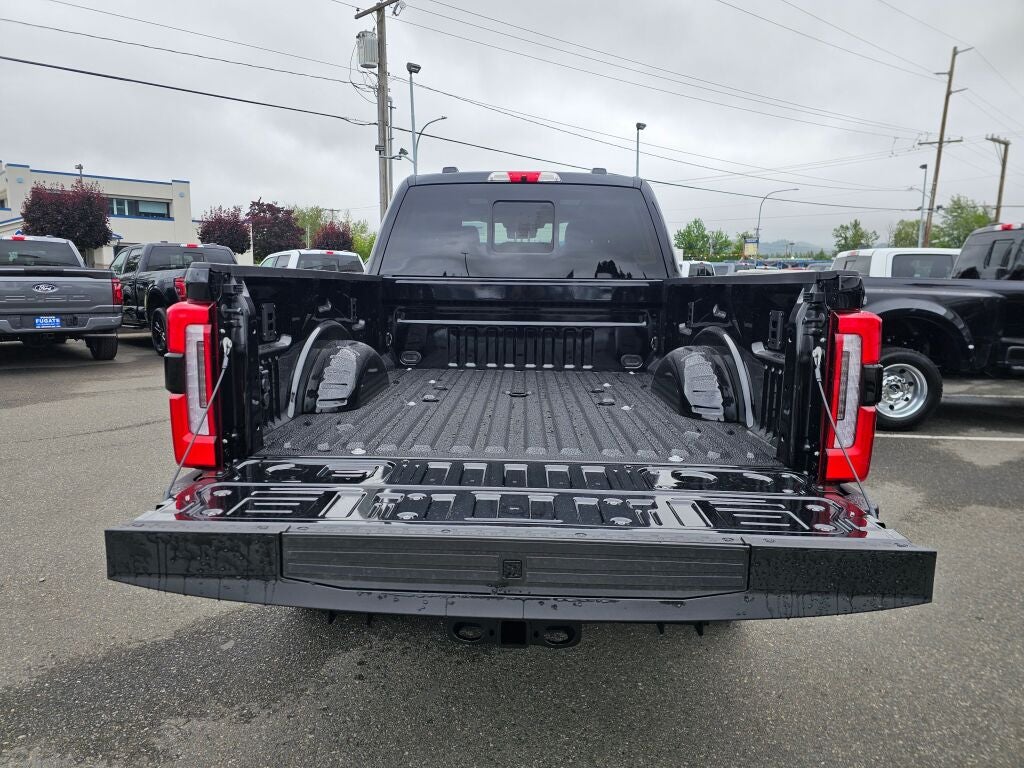 2026 Ford Super Duty F-350® Platinum®