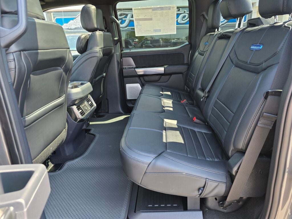 2026 Ford Super Duty F-350® Platinum®