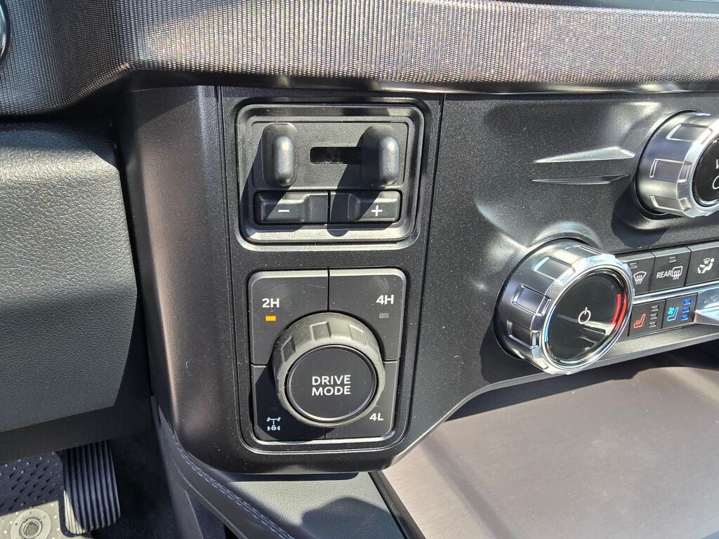 2026 Ford Super Duty F-350® Platinum®