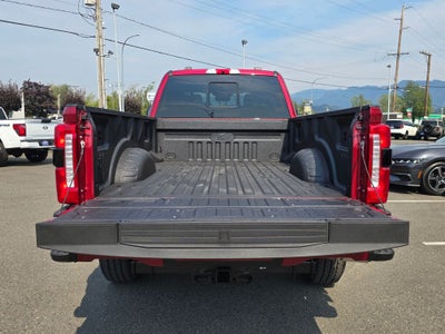 2026 Ford Super Duty F-350® Lariat®