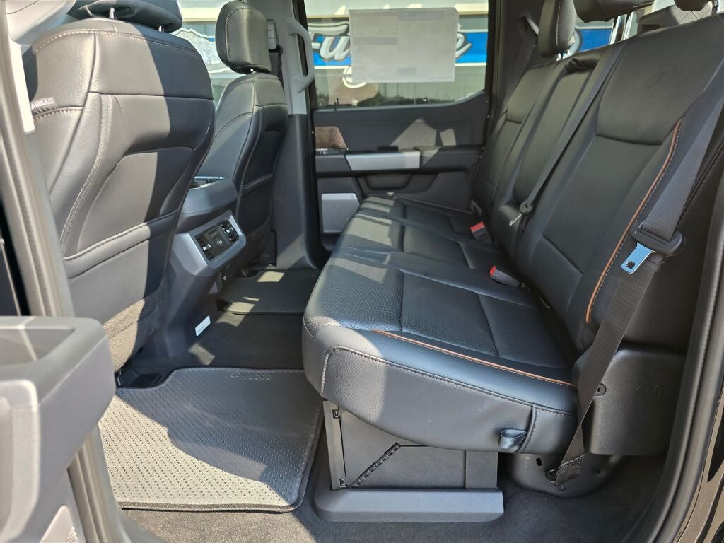 2026 Ford Super Duty F-350® Lariat®