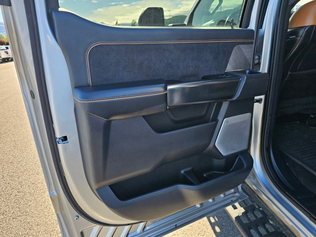 2024 Ford F-350SD Platinum